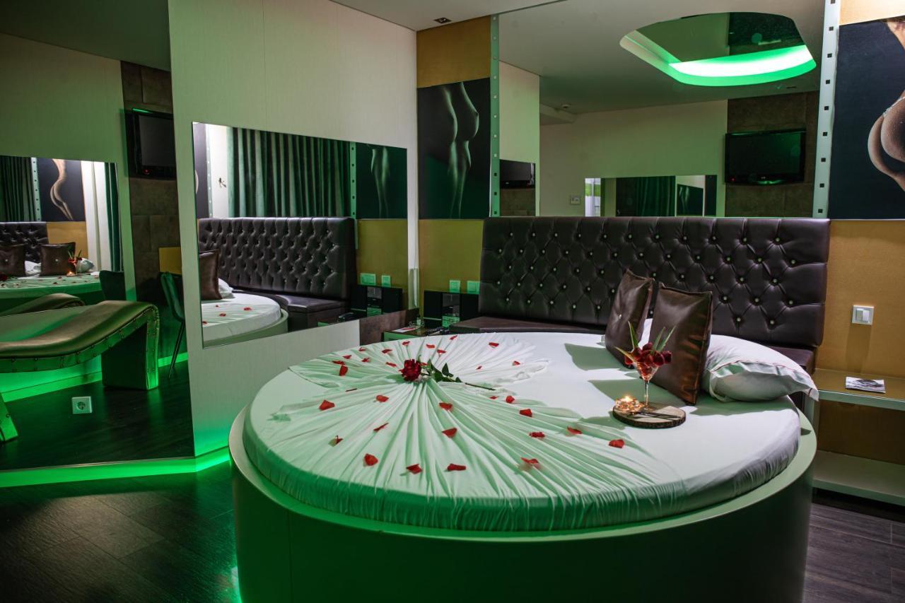 Motel Emocoes Nogueira da Regedoura Zewnętrze zdjęcie